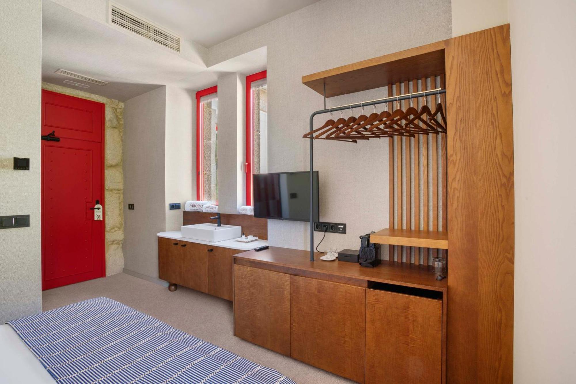 באיונה Hotel Boutique Faro Silleiro מראה חיצוני תמונה