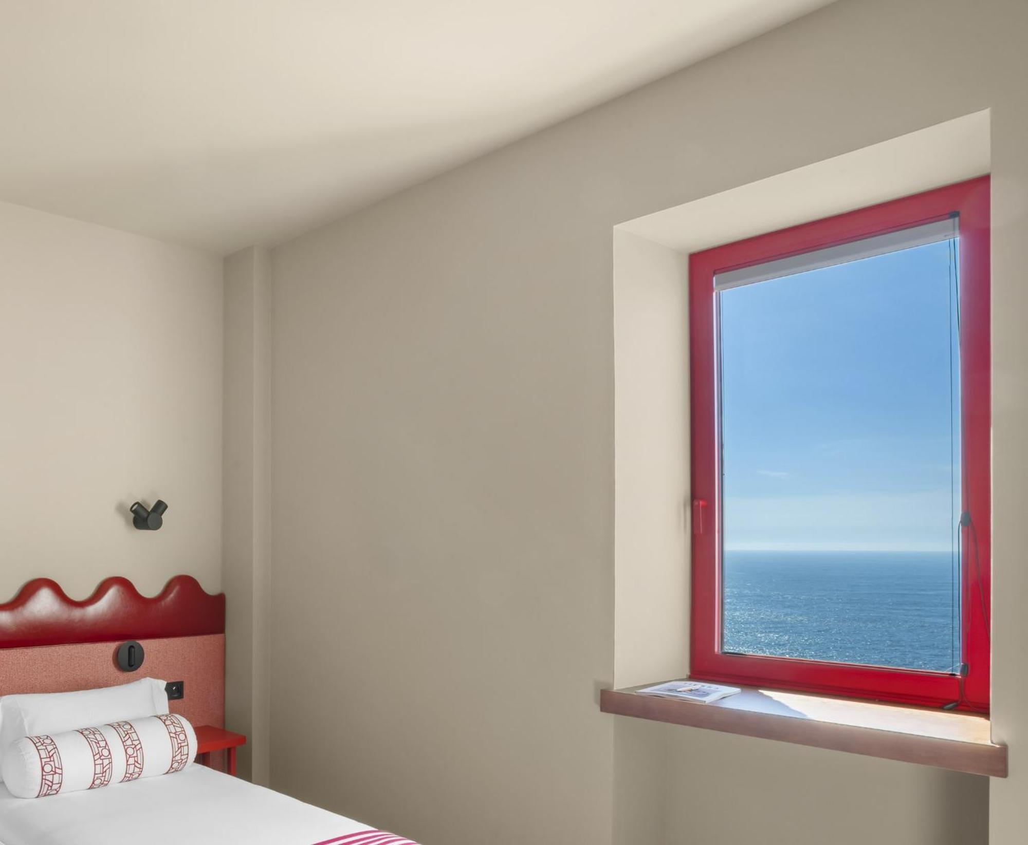 באיונה Hotel Boutique Faro Silleiro מראה חיצוני תמונה